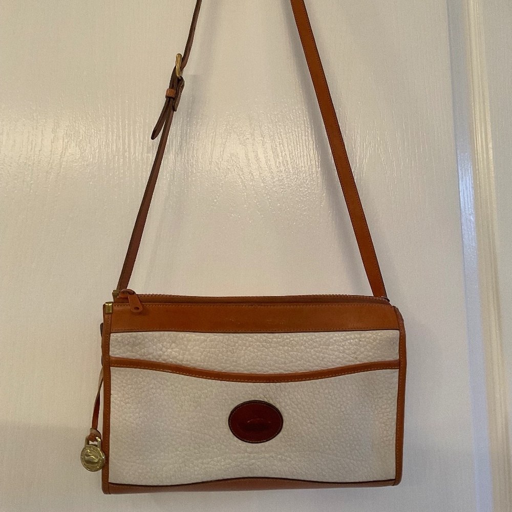 Vintage Dooney & Bourke White and Brown Pebble Leather Crossbody made in USA